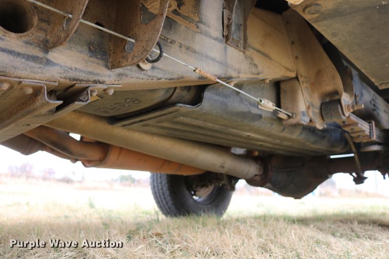 image for item DD1474 2008 Chevrolet Silverado 3500HD utility bed pickup truck