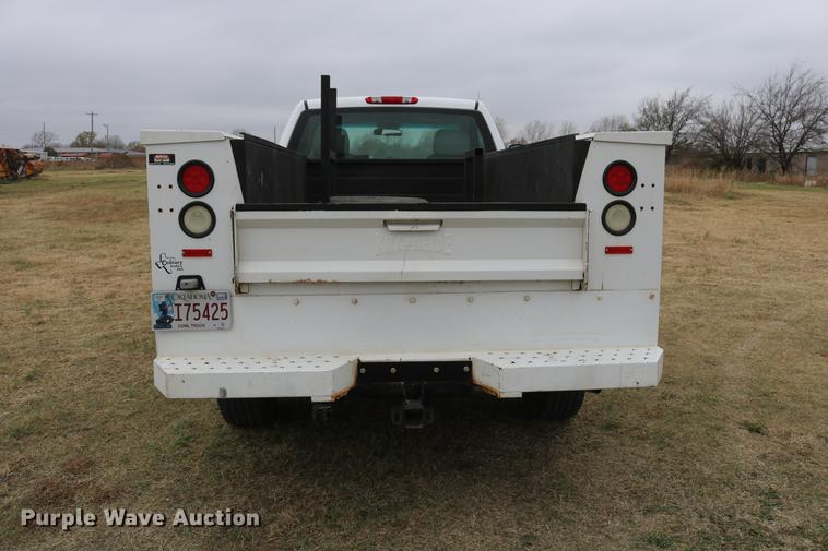 image for item DD1475 2008 Chevrolet Silverado 3500HD utility bed pickup truck