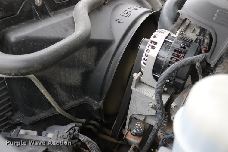 image for item DD1475 2008 Chevrolet Silverado 3500HD utility bed pickup truck