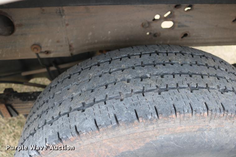 image for item DD1475 2008 Chevrolet Silverado 3500HD utility bed pickup truck