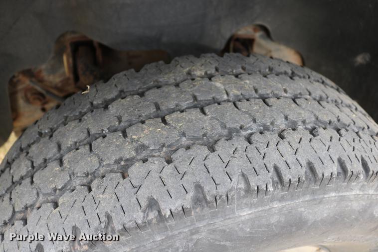 image for item DD1475 2008 Chevrolet Silverado 3500HD utility bed pickup truck