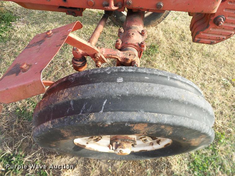 image for item DD1477 Belarus 400A tractor