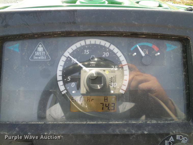 image for item DD1478 2015 John Deere 3038E MFWD tractor