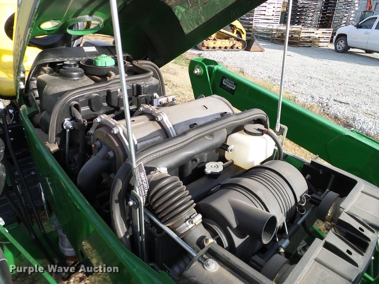 image for item DD1478 2015 John Deere 3038E MFWD tractor