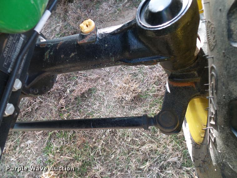 image for item DD1478 2015 John Deere 3038E MFWD tractor