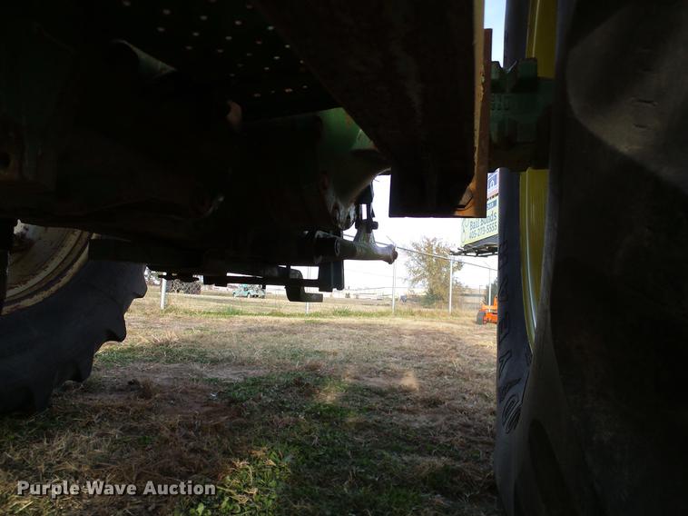 image for item DD1479 John Deere 2120 tractor