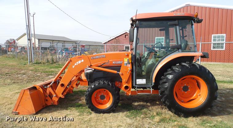 image for item DD1480 2011 Kubota L3240HSTC MFWD tractor