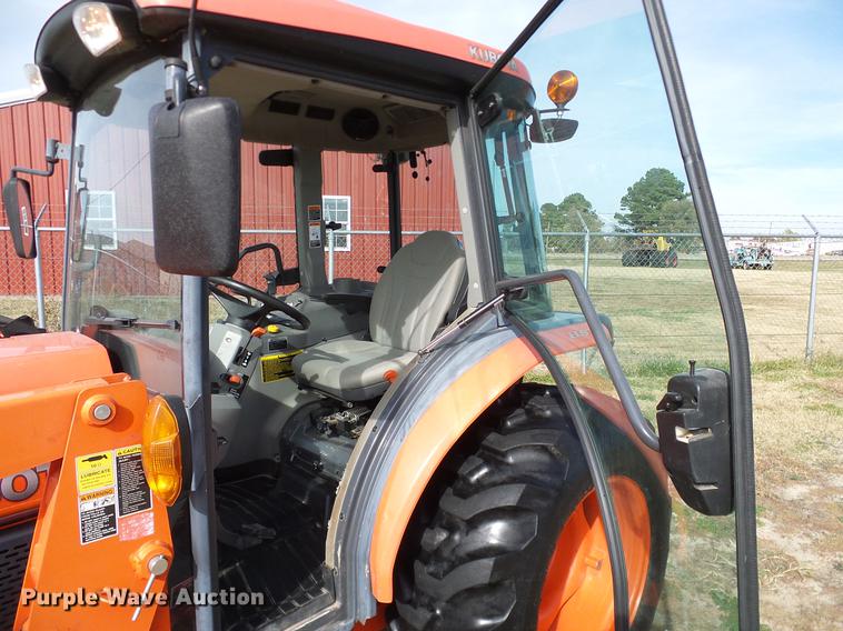 image for item DD1480 2011 Kubota L3240HSTC MFWD tractor