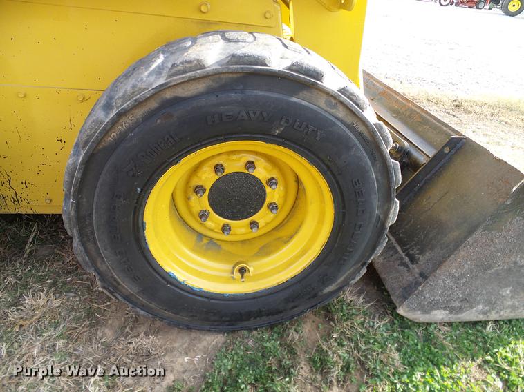 image for item DD1482 2008 Gehl 4840E skid steer