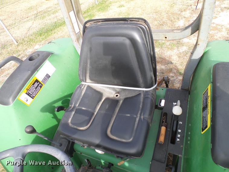 image for item DD1483 1999 John Deere 4500 MFWD tractor