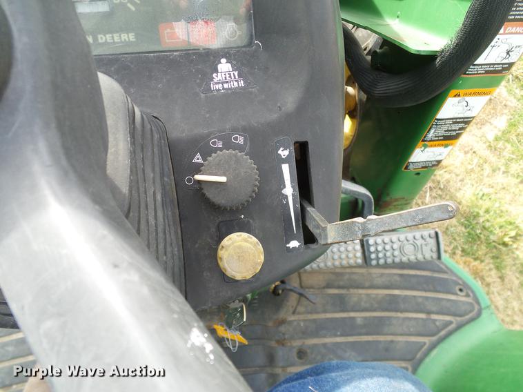image for item DD1483 1999 John Deere 4500 MFWD tractor