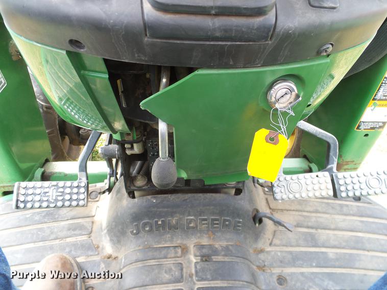 image for item DD1483 1999 John Deere 4500 MFWD tractor