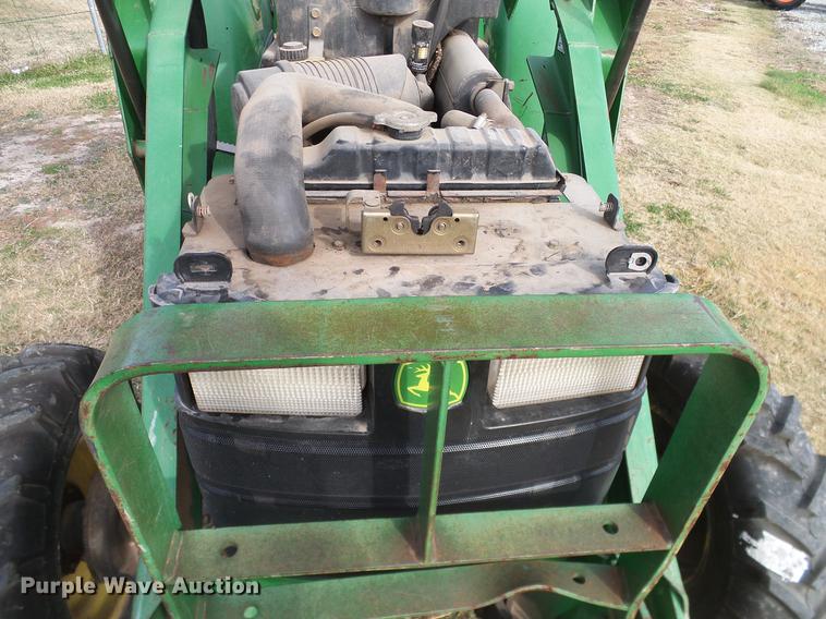 image for item DD1483 1999 John Deere 4500 MFWD tractor