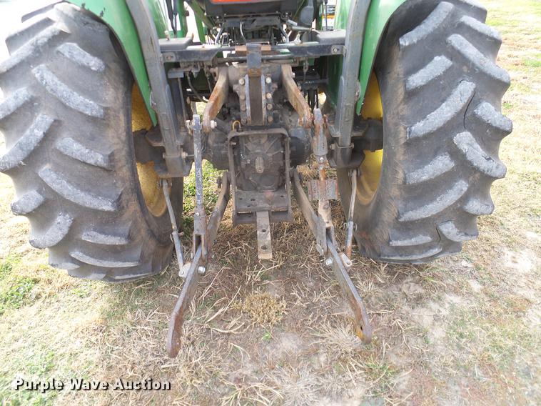 image for item DD1483 1999 John Deere 4500 MFWD tractor