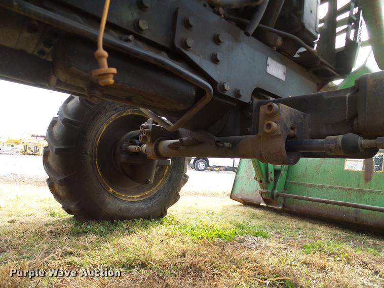 image for item DD1483 1999 John Deere 4500 MFWD tractor