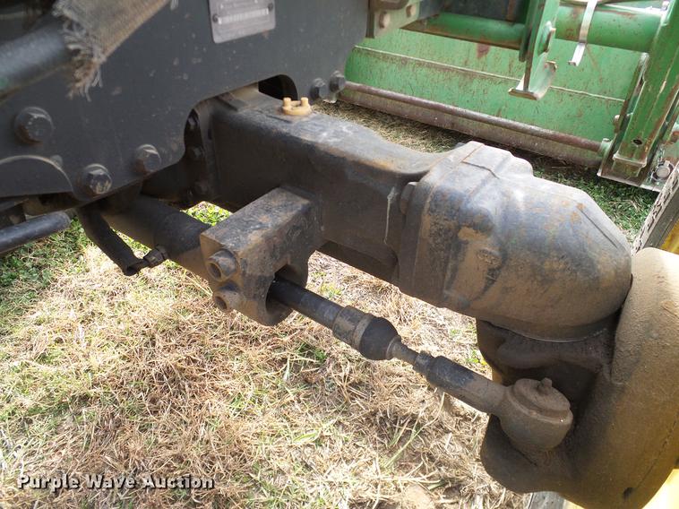 image for item DD1483 1999 John Deere 4500 MFWD tractor