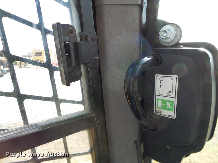 image for item DD1484 2015 Caterpillar 299D skid steer