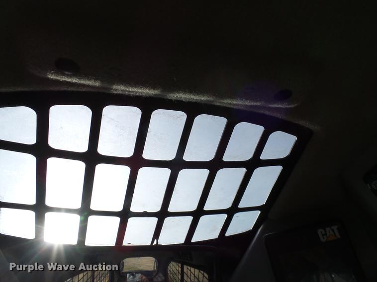 image for item DD1484 2015 Caterpillar 299D skid steer