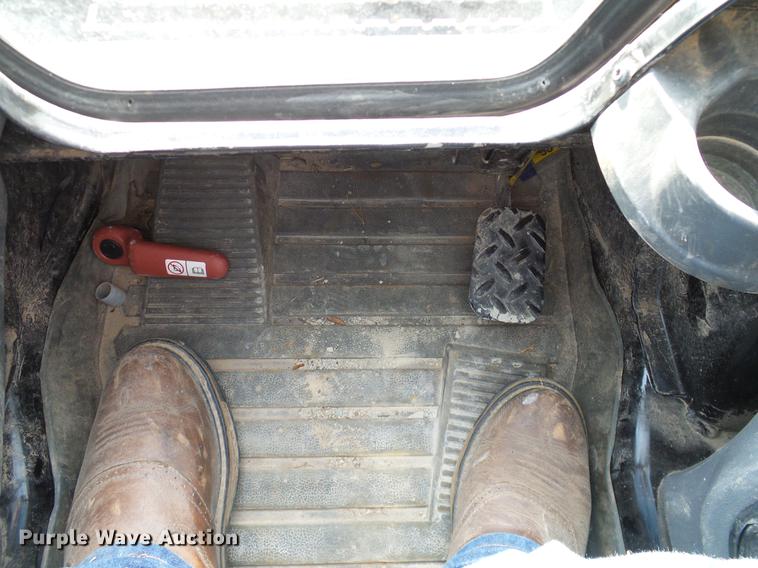 image for item DD1484 2015 Caterpillar 299D skid steer