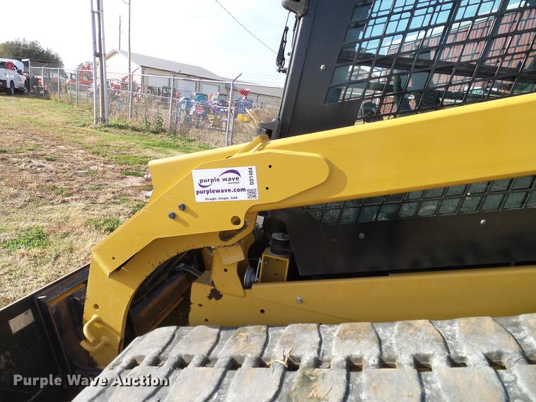 image for item DD1484 2015 Caterpillar 299D skid steer
