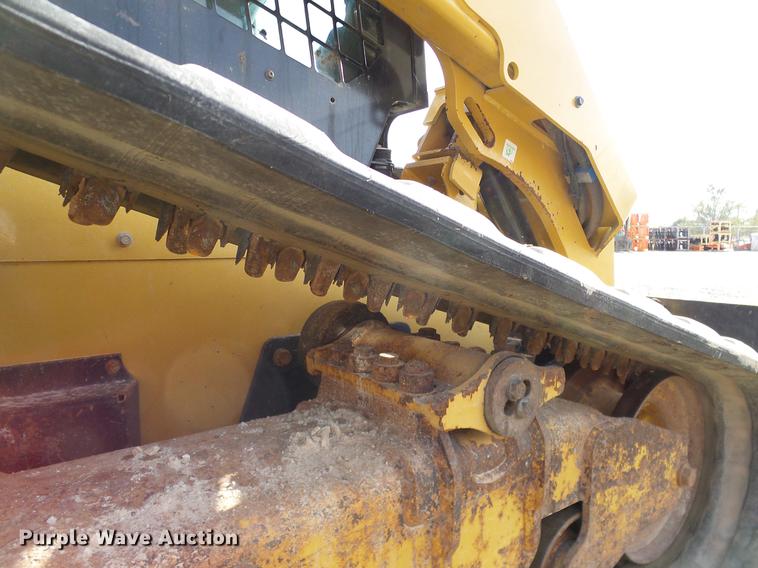 image for item DD1484 2015 Caterpillar 299D skid steer