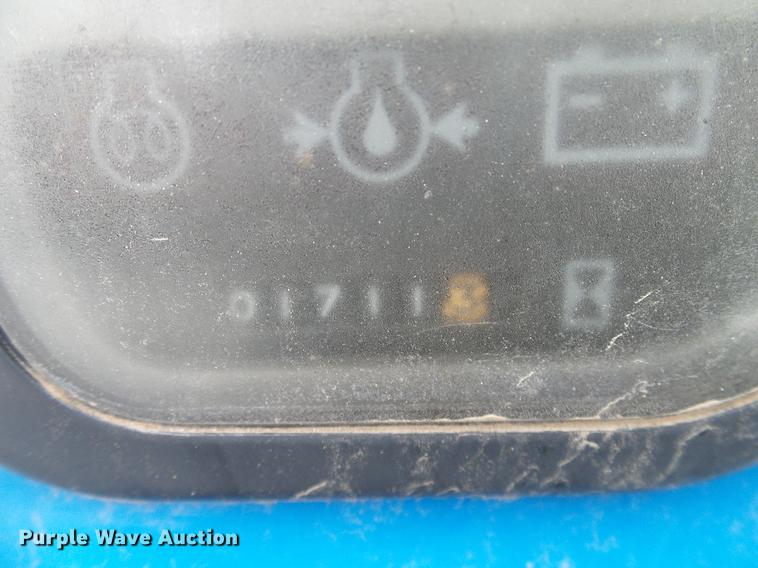 image for item DD1488 1999 New Holland TC29D Deluxe MFWD tractor