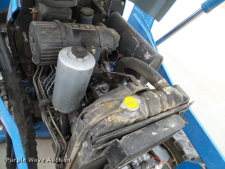 image for item DD1488 1999 New Holland TC29D Deluxe MFWD tractor