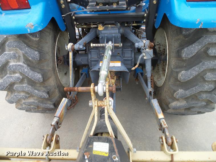 image for item DD1488 1999 New Holland TC29D Deluxe MFWD tractor