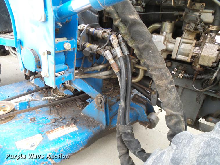 image for item DD1488 1999 New Holland TC29D Deluxe MFWD tractor