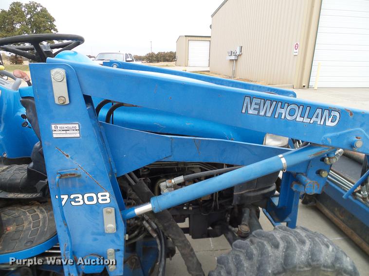 image for item DD1488 1999 New Holland TC29D Deluxe MFWD tractor