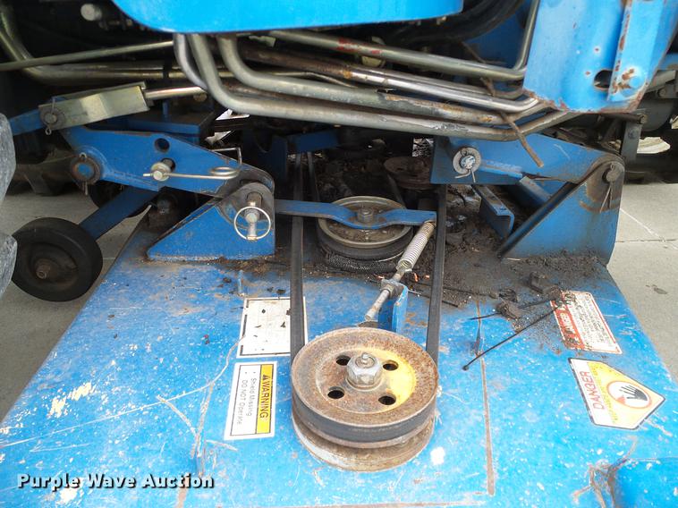 image for item DD1488 1999 New Holland TC29D Deluxe MFWD tractor