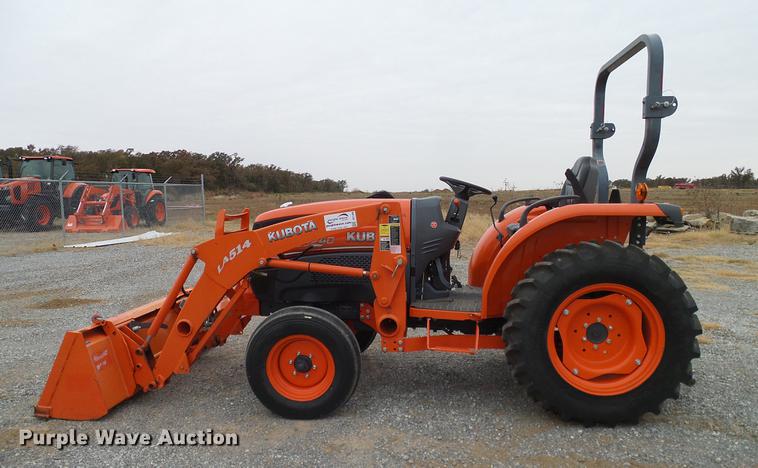 image for item DD1490 2016 Kubota L3240E tractor