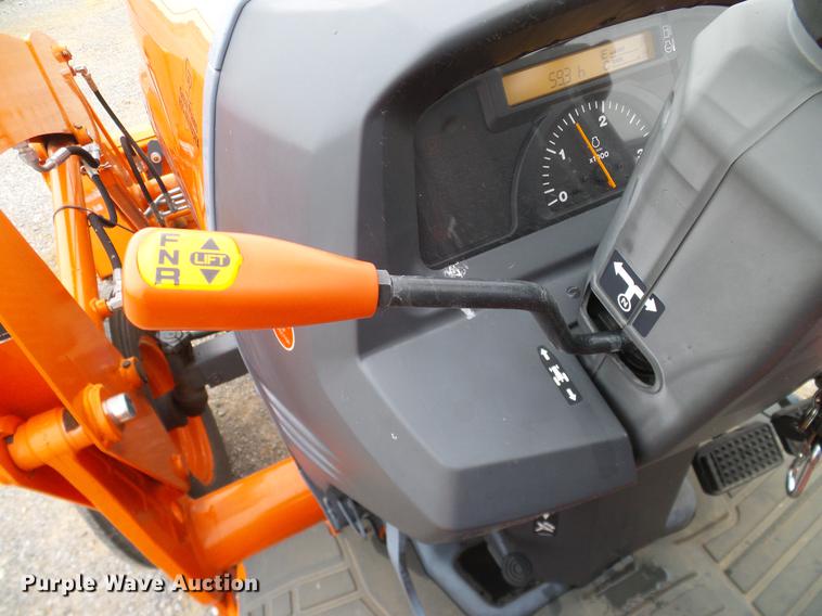 image for item DD1490 2016 Kubota L3240E tractor