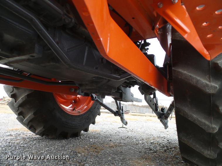 image for item DD1490 2016 Kubota L3240E tractor