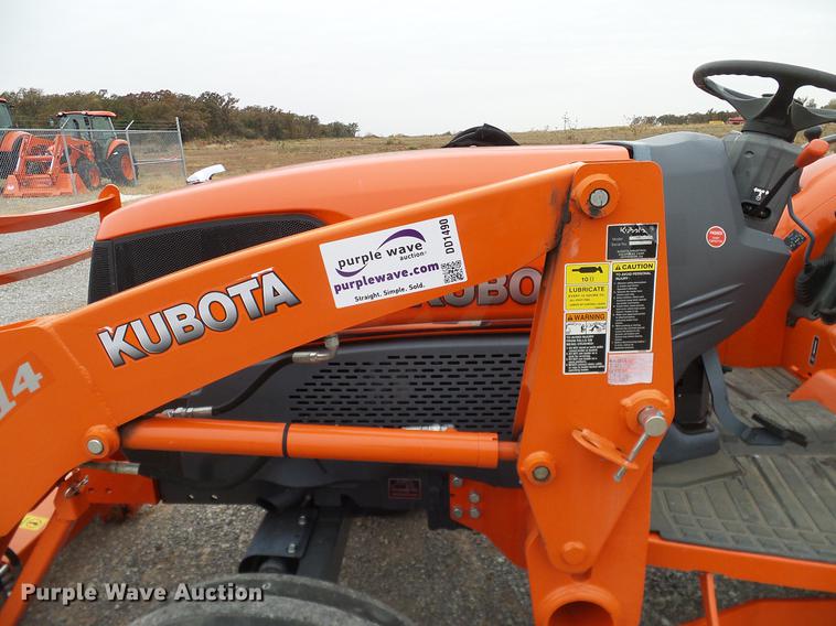 image for item DD1490 2016 Kubota L3240E tractor