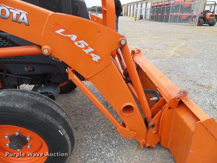 image for item DD1490 2016 Kubota L3240E tractor