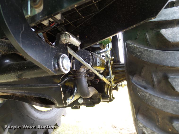 image for item DD1491 2016 John Deere 3038E MFWD tractor