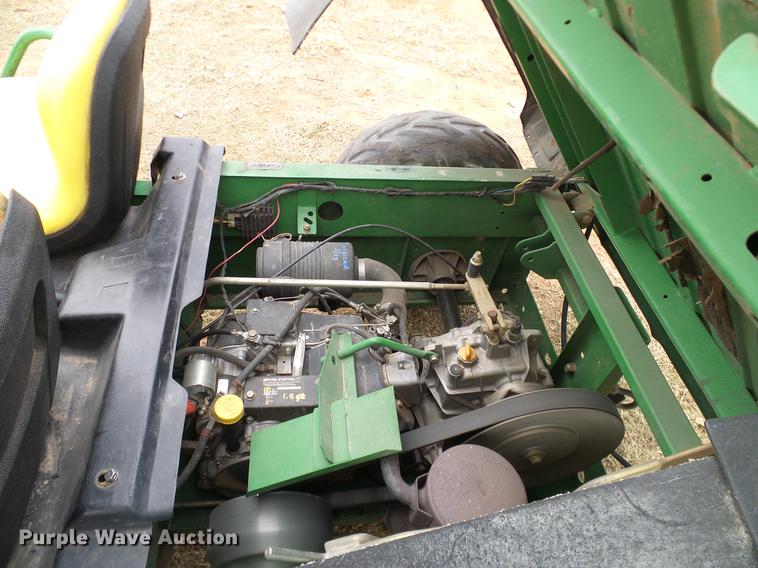 image for item DD1492 2001 John Deere 4X2 Gator utility vehicle