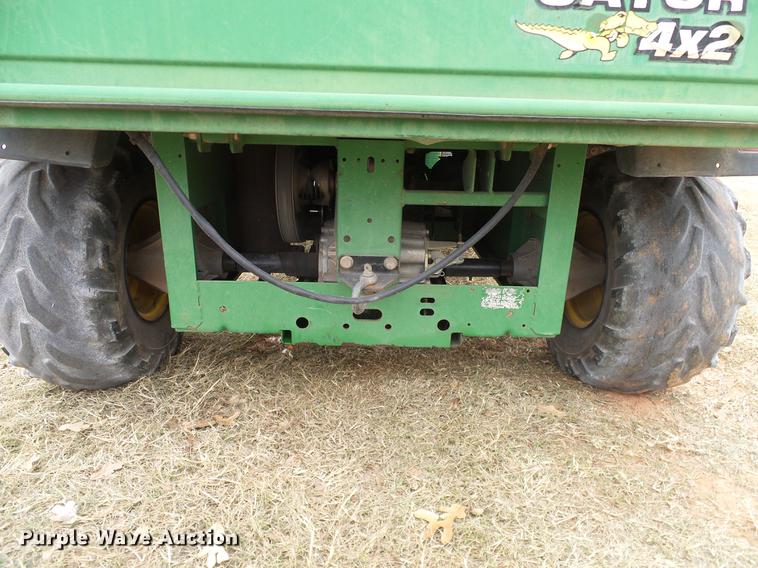 image for item DD1492 2001 John Deere 4X2 Gator utility vehicle
