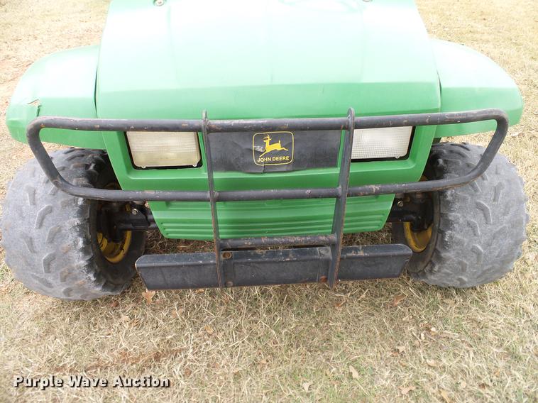 image for item DD1492 2001 John Deere 4X2 Gator utility vehicle