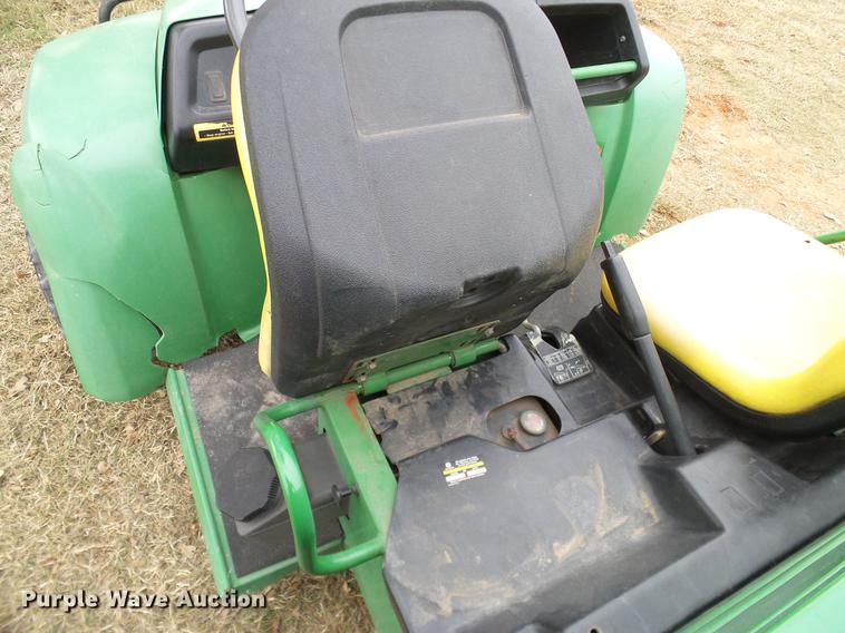 image for item DD1492 2001 John Deere 4X2 Gator utility vehicle
