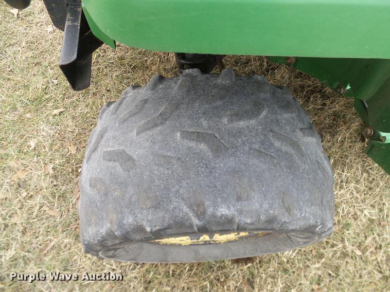 image for item DD1492 2001 John Deere 4X2 Gator utility vehicle