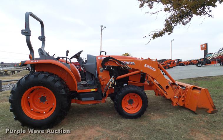 image for item DD1493 2015 Kubota L4060HST MFWD tractor