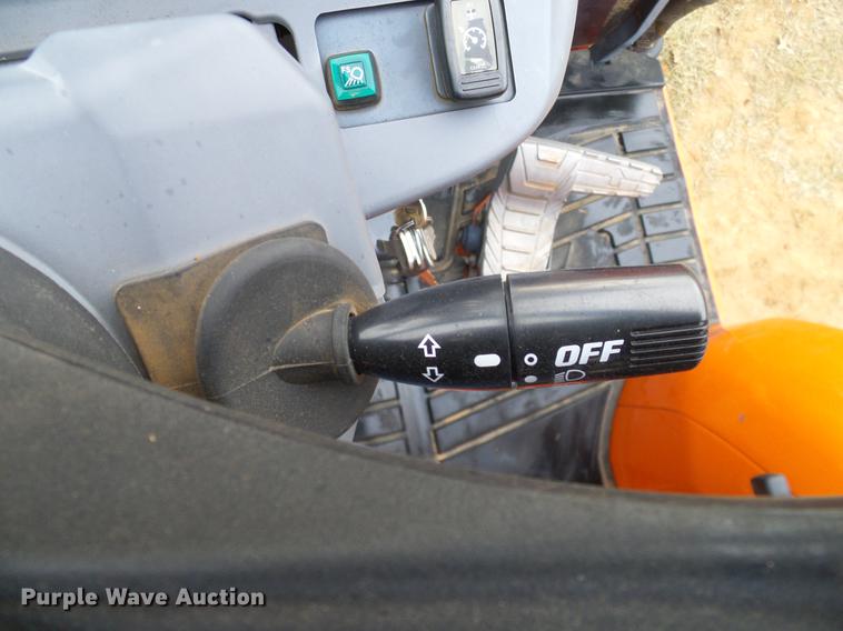 image for item DD1493 2015 Kubota L4060HST MFWD tractor