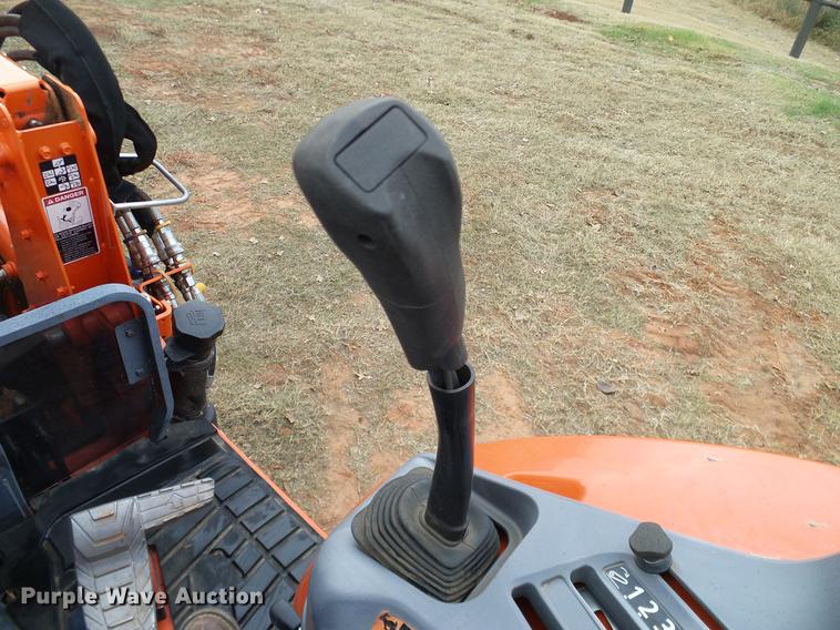 image for item DD1493 2015 Kubota L4060HST MFWD tractor