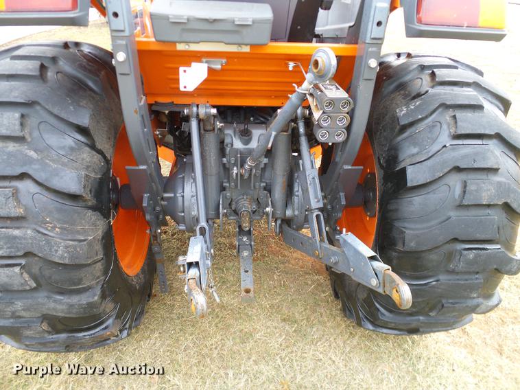 image for item DD1493 2015 Kubota L4060HST MFWD tractor