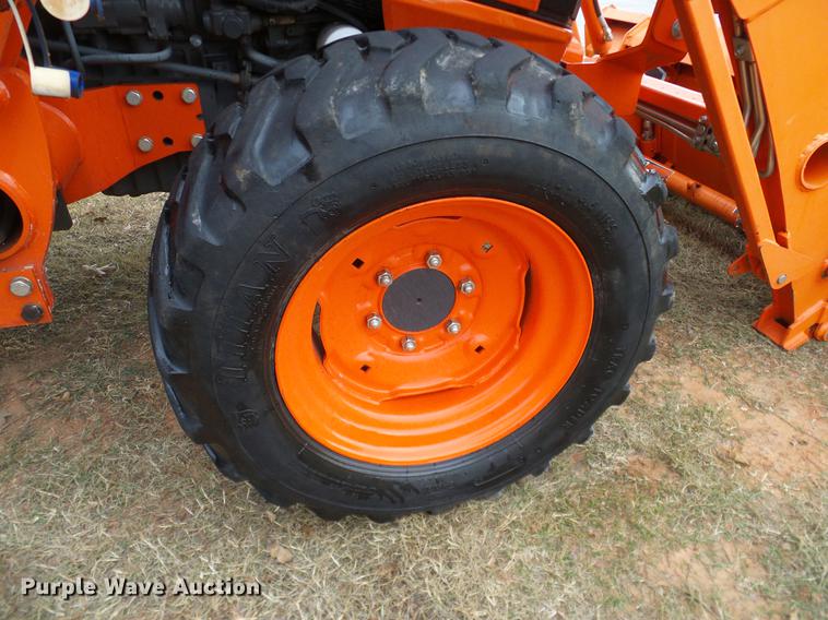 image for item DD1493 2015 Kubota L4060HST MFWD tractor