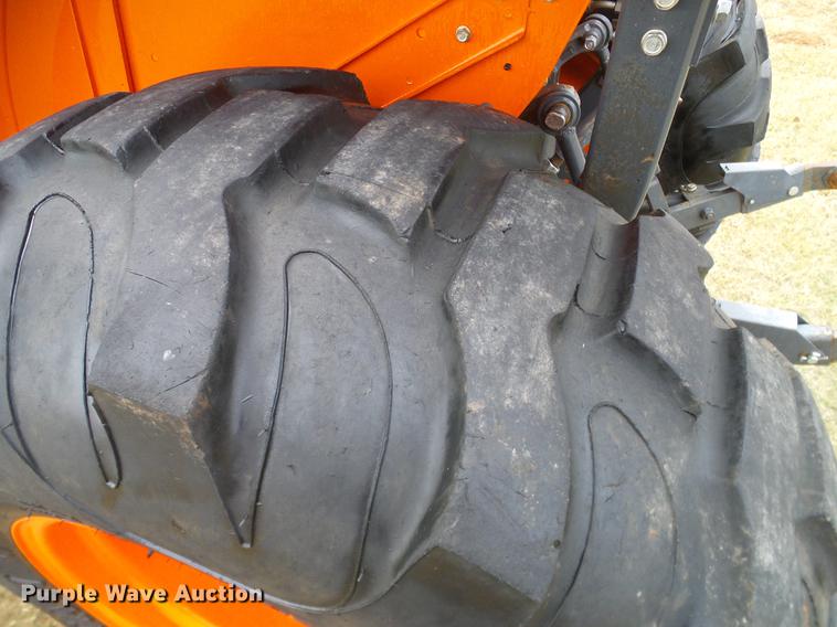 image for item DD1493 2015 Kubota L4060HST MFWD tractor