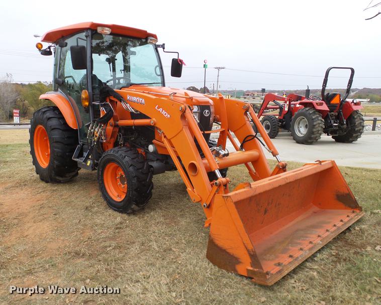image for item DD1495 2014 Kubota L5460HSTC MFWD tractor