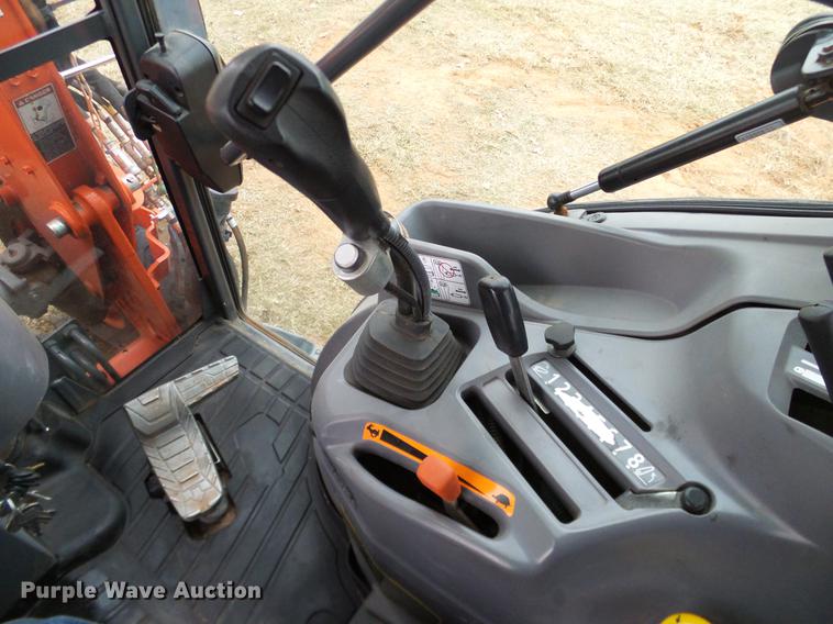 image for item DD1495 2014 Kubota L5460HSTC MFWD tractor